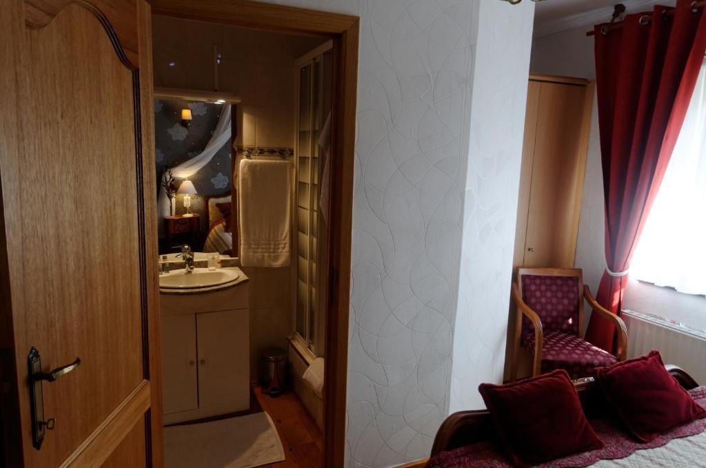 B&B Nord Sud Salmchâteau Quarto foto